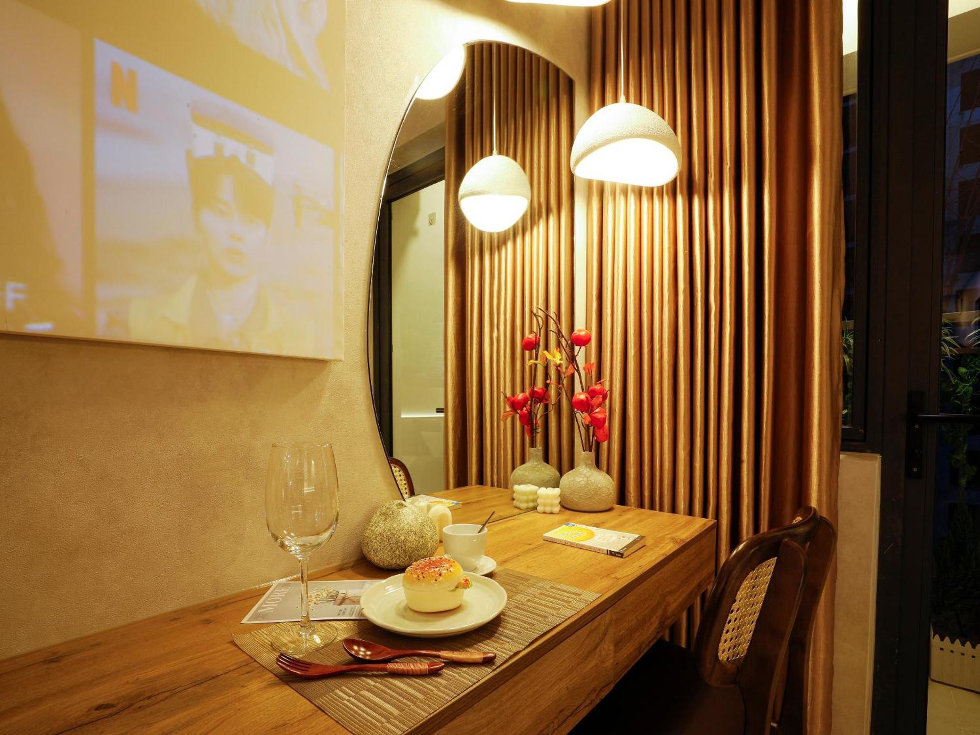 May Soho Saigon Serviced Apartment Хошимін Номер фото