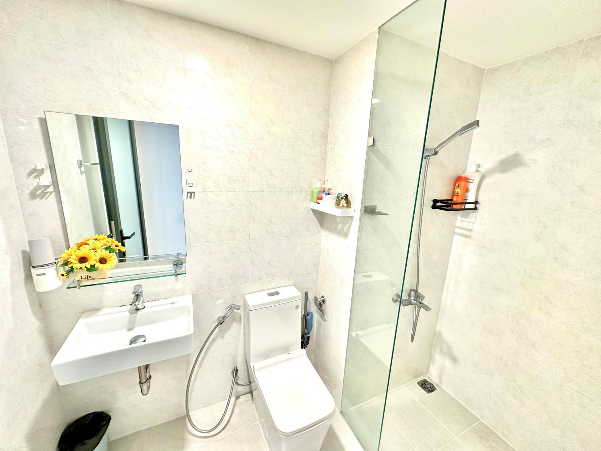 May Soho Saigon Serviced Apartment Хошимін Номер фото