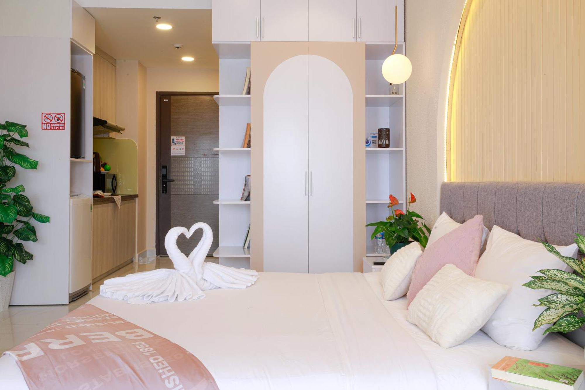 May Soho Saigon Serviced Apartment Хошимін Екстер'єр фото